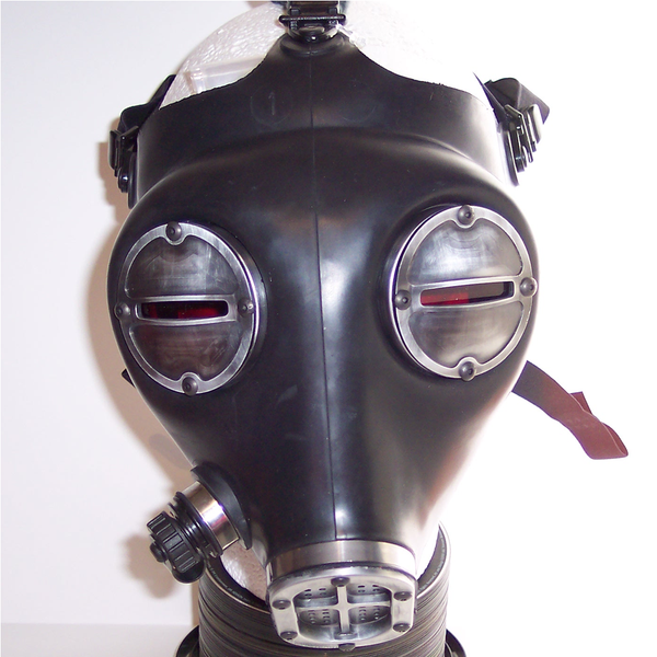 Apocalypse Fetish Gas Mask (Type 4-c/w smoke and red lenses)