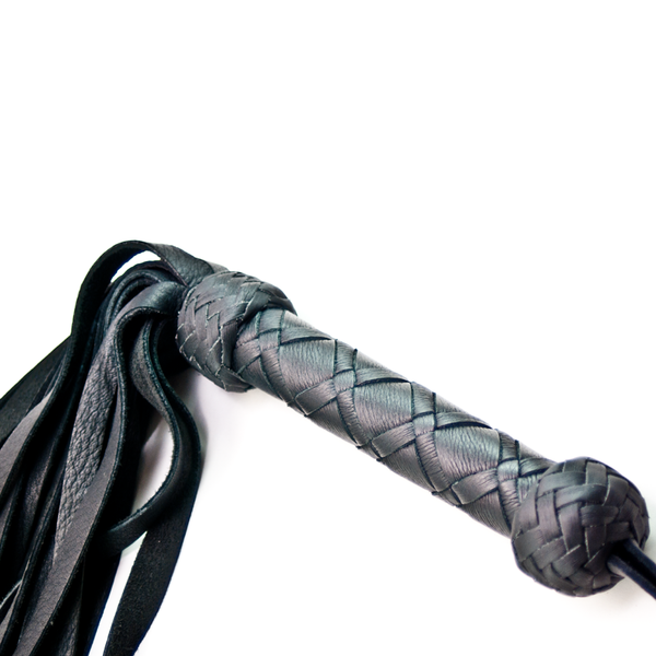 Elkhide Flogger by Leatherbeaten